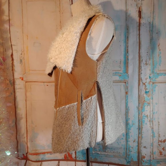 Saturday Sunday soft faux fur zipper sweater jacket vest/size M/cream tan grey - Picture 7 of 11
